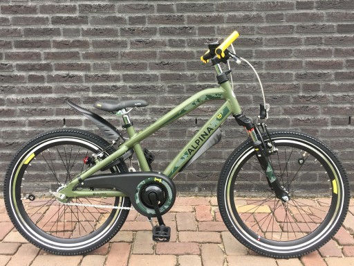 Alpina Trial 22 inch Survival Green Matt - Alpina_Trial_22_Survival_Green_Matt_1.jpg