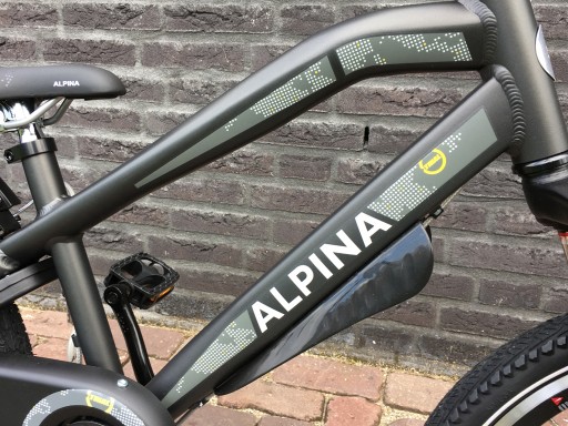 Alpina Trial 20 inch Space Black Matt - Alpina_Trial_20_Space_Black_Matt_2.jpg